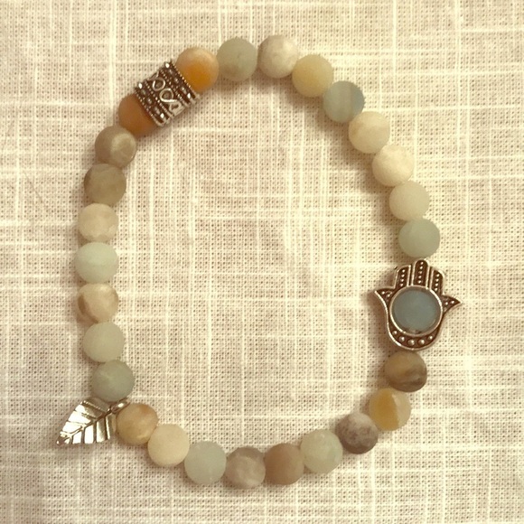 Set of Three Beaded Bracelets - Picture 4 of 6